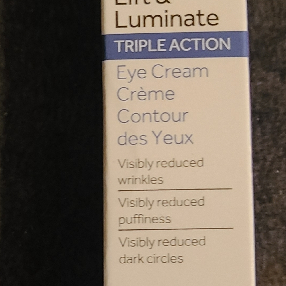 No7 lift luminate triple action eye cream - Picture 2 of 2